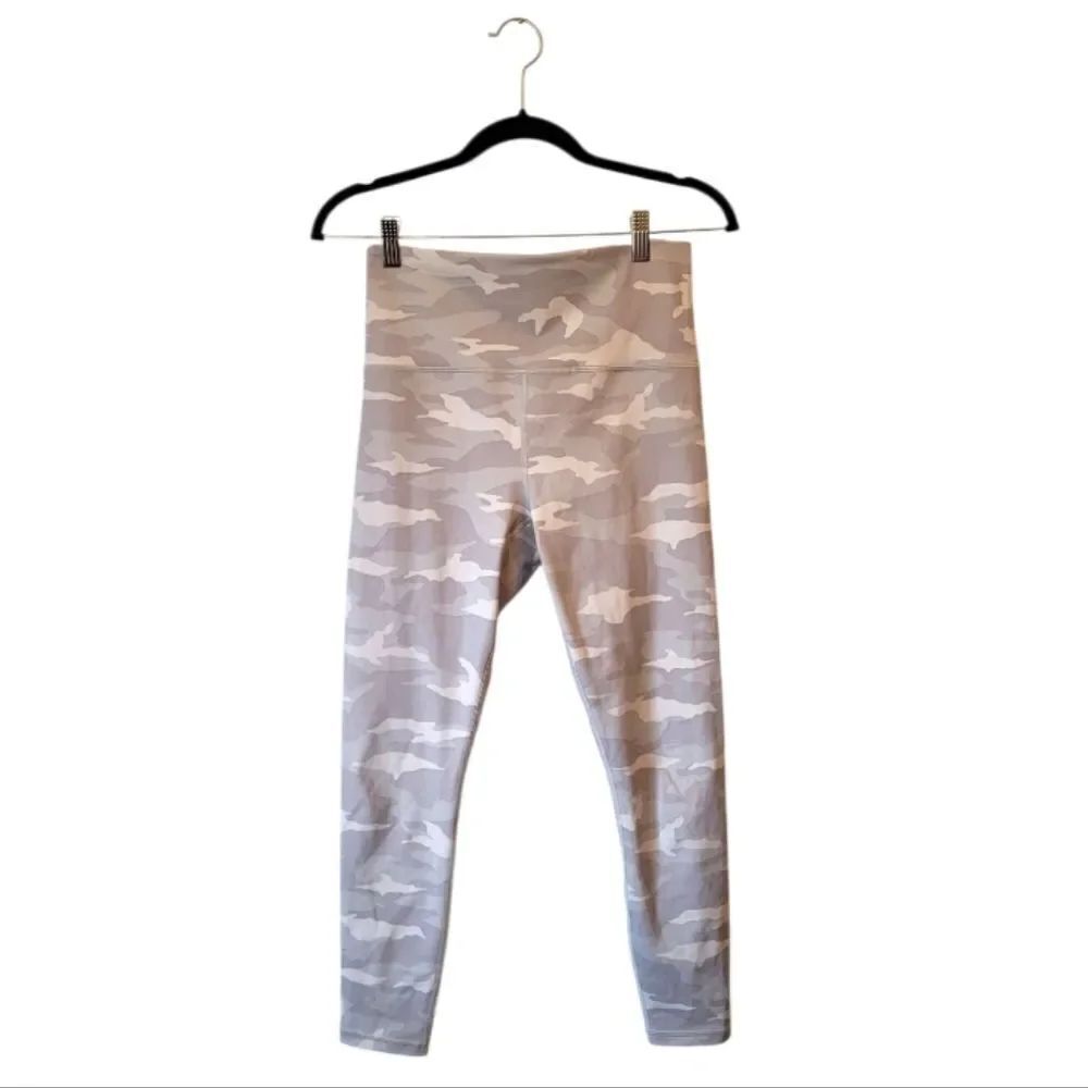 Athleta Women's Light Grey Elation 7/8 Tight Leggings Size S